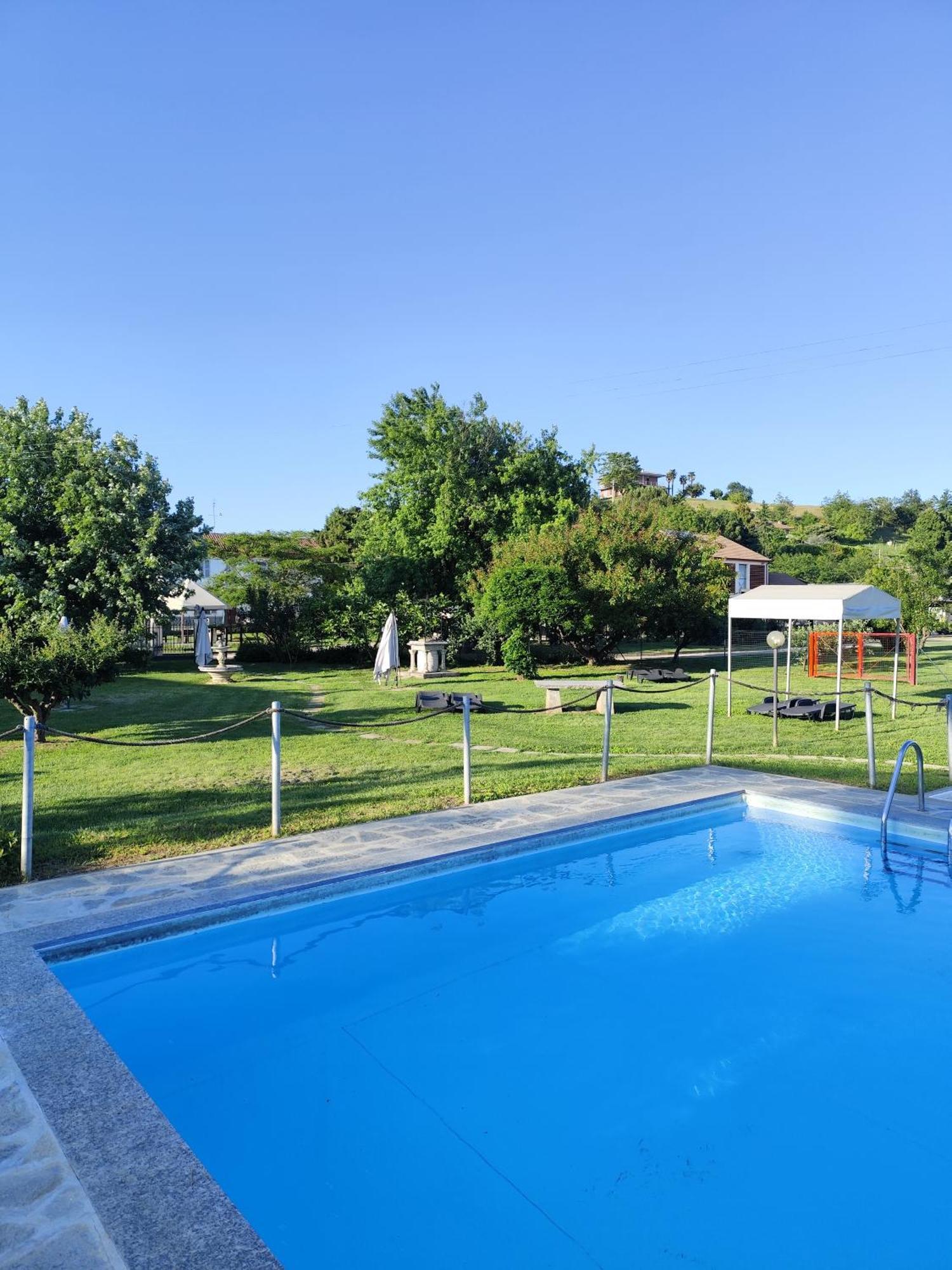 La Crota B&B Asti Exteriér fotografie